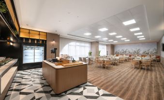 Echarm Hotel (Huzhou Nanxun Railway Station)