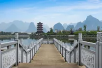Pengyue Zilin Light Luxury PLUS Homestay (Huanlesong Branch)