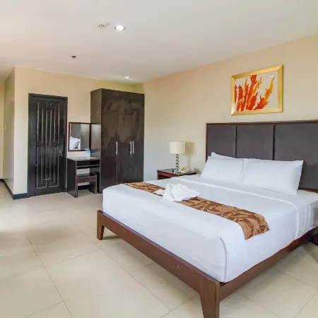 Main Hotel and Suites Cebu Отели рядом с достопримечательностью «IT-парк Себу»