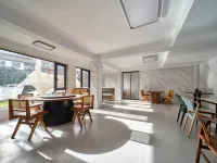 Jiaolong Hotel