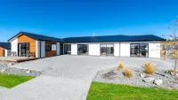 Matariki Star - Parking