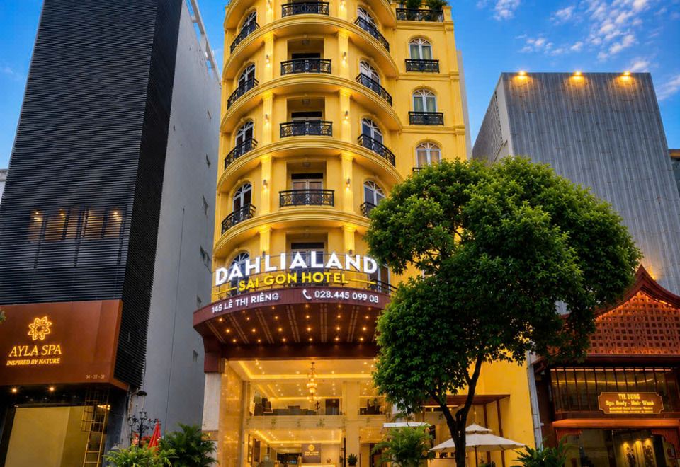 hotel overview picture