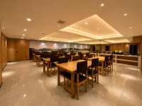 Qigu Yunju Hotel (Changbai Mountain North Slope Distribution Center Branch)