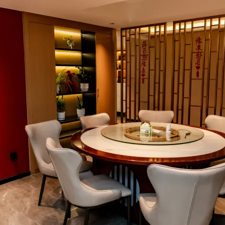 Jiu Ding Joy Hotel
