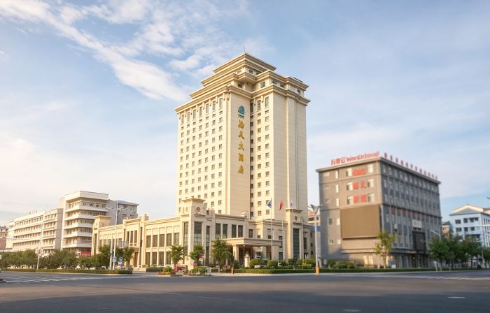 Grand Sky Hotel