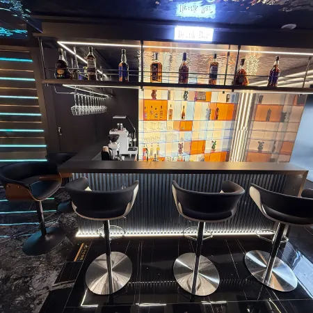 CloudLoft Horizon | Aesthetic Hotel (Guanyinqiao Pedestrian Street Branch)