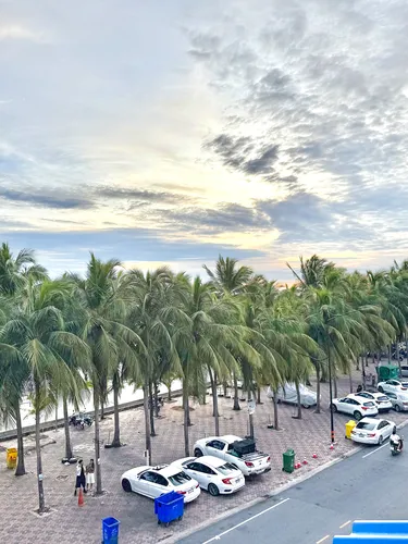 รูปภาพของเคลลี่ โฮเทล บางแสน