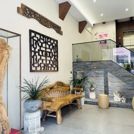 Anshun Guiyu Hotel (Anshun Ancient City Gufu Street)