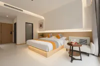 Zhenshan Qigu Homestay (North Main Gate, Xijiang Qianhu Miao Village - 2 tähden
