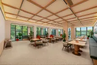 Orange Hotel (Zhoushan Dinghai Ancient City Diamond Building) - พร้อมอาหารเช้า