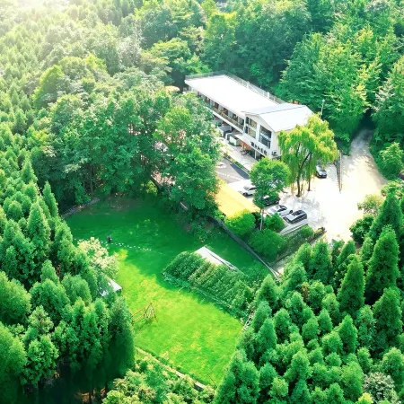 Nan Gu Di Homestay (Shenpu Gou Scenic Area Branch)
