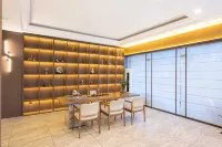 Saibo E-sports Hotel (Shishi Week YI Creative Park) -  Gaming & Esports