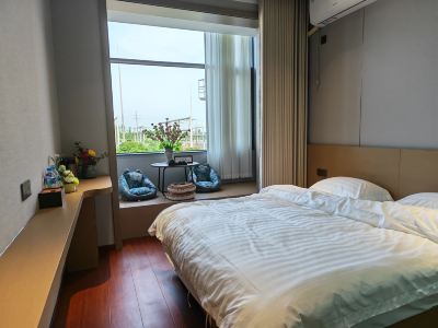Shuijie Yueji Homestay