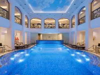 The St. Regis Moscow Nikolskaya Hotels near Halal