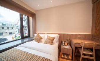 AGORA HOTEL