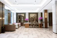 Huanren Zhongkun Hotel - parking