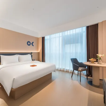Huanman Hotel