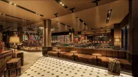 Avery Hotel & Waterpark Surabaya Tugu Pahlawan - breakfast