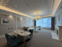 Mizhou Hotel - parking