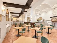 Hotel Innova - 3-Star