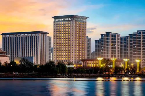 DoubleTree by Hilton Kaifeng - Parkering