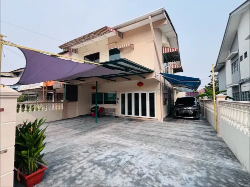 A Classic Heritage Mansion in Melaka | Max 12 Pax & 7 Cars | Walk to Local Restaurants - 애견동반