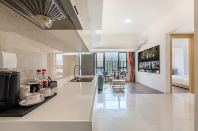 Shichen International Apartment (Shantou Vientiane City Branch Suning Plaza Branch)
