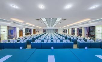 Chengdu Star Flower Garden Hotel (University Games Sports Center)