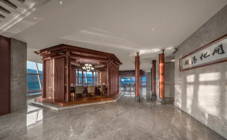 Kaihua International Hotel Отели рядом с достопримечательностью «Huaqian Valley»