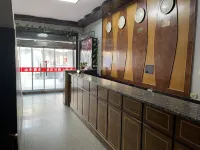 Jinzhongquan Business and Trade Hotel - Airport Shuttle