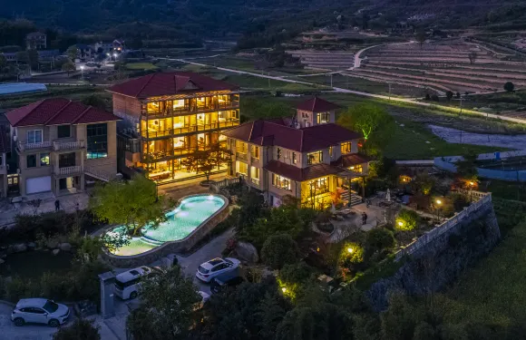 桐廬花語堂民宿（虎嘯峽漂流店）