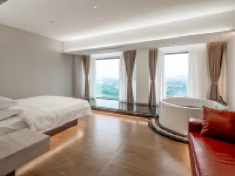 Land Scape Youth River View Hotel Hotels in Leshan