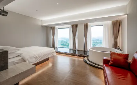 Land Scape Youth River View Hotel