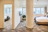 Sojourn Apartment Hotel - Ghuznee - С тренажерным залом
