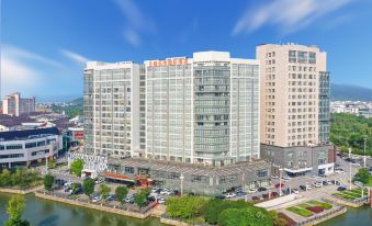 Vienna International Hotel (Suzhou University Town Metro Station)