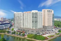 Vienna International Hotel (Suzhou University Town Metro Station) Hotels near Qilang New Town Huilin Center