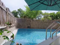 北京呢喃山居私湯民宿