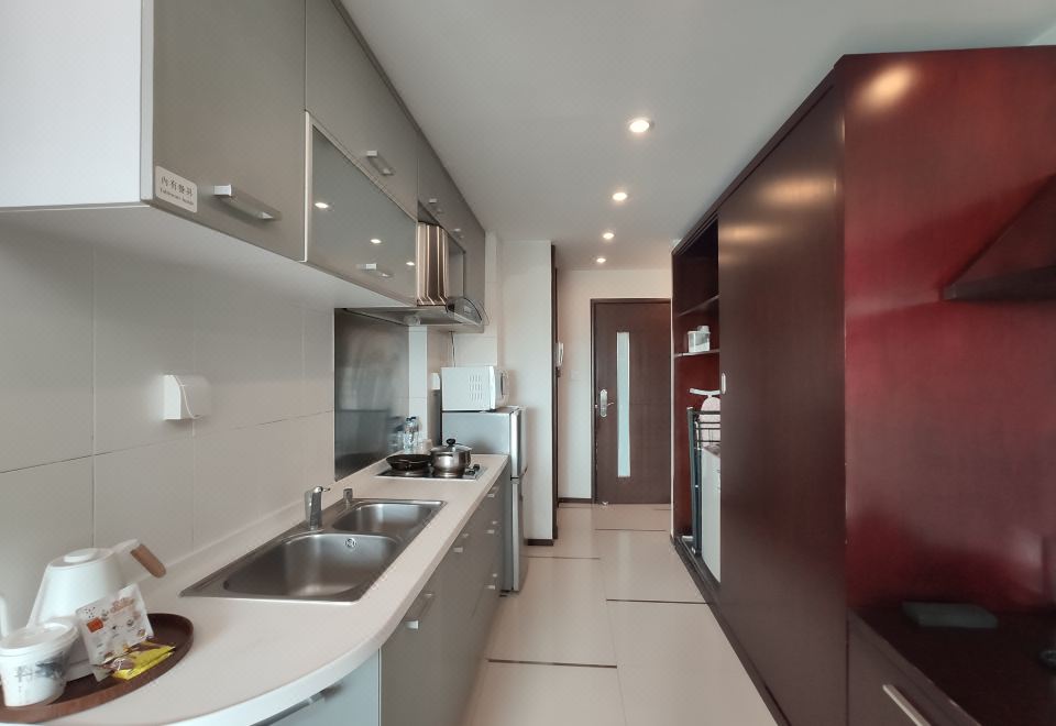 2. 상하이 코스모 ..