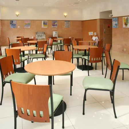 Toyoko Inn Okayama-eki Nishi-guchi Migi Отели рядом с достопримечательностью «Ботанический сад Хадаяма»