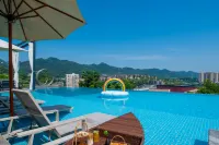 Chongqing Huafang Hotel - Infinity Pools