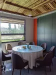 Yinqi Caotang Inn (Nalati Scenic Area) - พร้อมอาหารเช้า