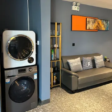 Siman Light Luxury Hotel Changsha Wuyi Square Отели рядом с достопримечательностью «Orange Island»