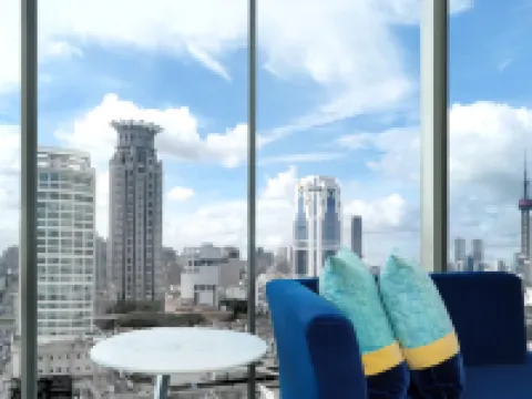 르네상스 상하이 위 가든 호텔, 더 번드, 난징 로드 상하이 호텔