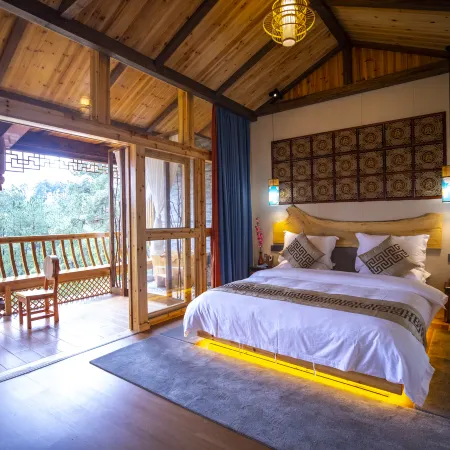 Peach Blossom Island Wild Luxury Homestay