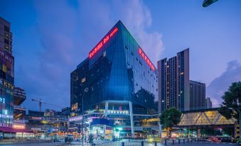 Ibis Hotel (University of Electronic Science and Technology of China, Chengdu)