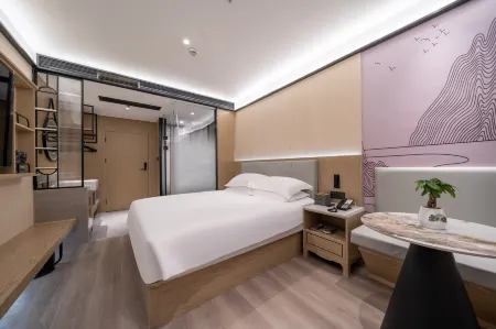 Waiting Hotel (Shanghai Hongqiao Tianshan Road)