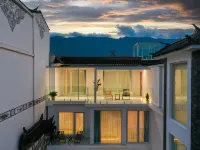 Dali Huali Designer Seaview Homestay(Caicun Wharf Erhai Store) Hotels near Cai Village