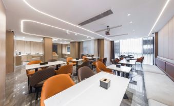 New Crescent Hotel Meishan Chunxi Plaza Branch