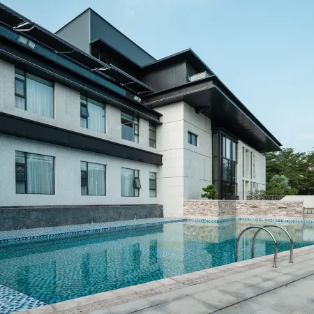 Mehood Theater hotel