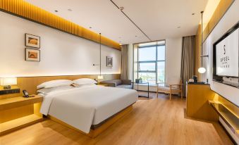 SFEEL Designer Hotel (Holgos National Store)